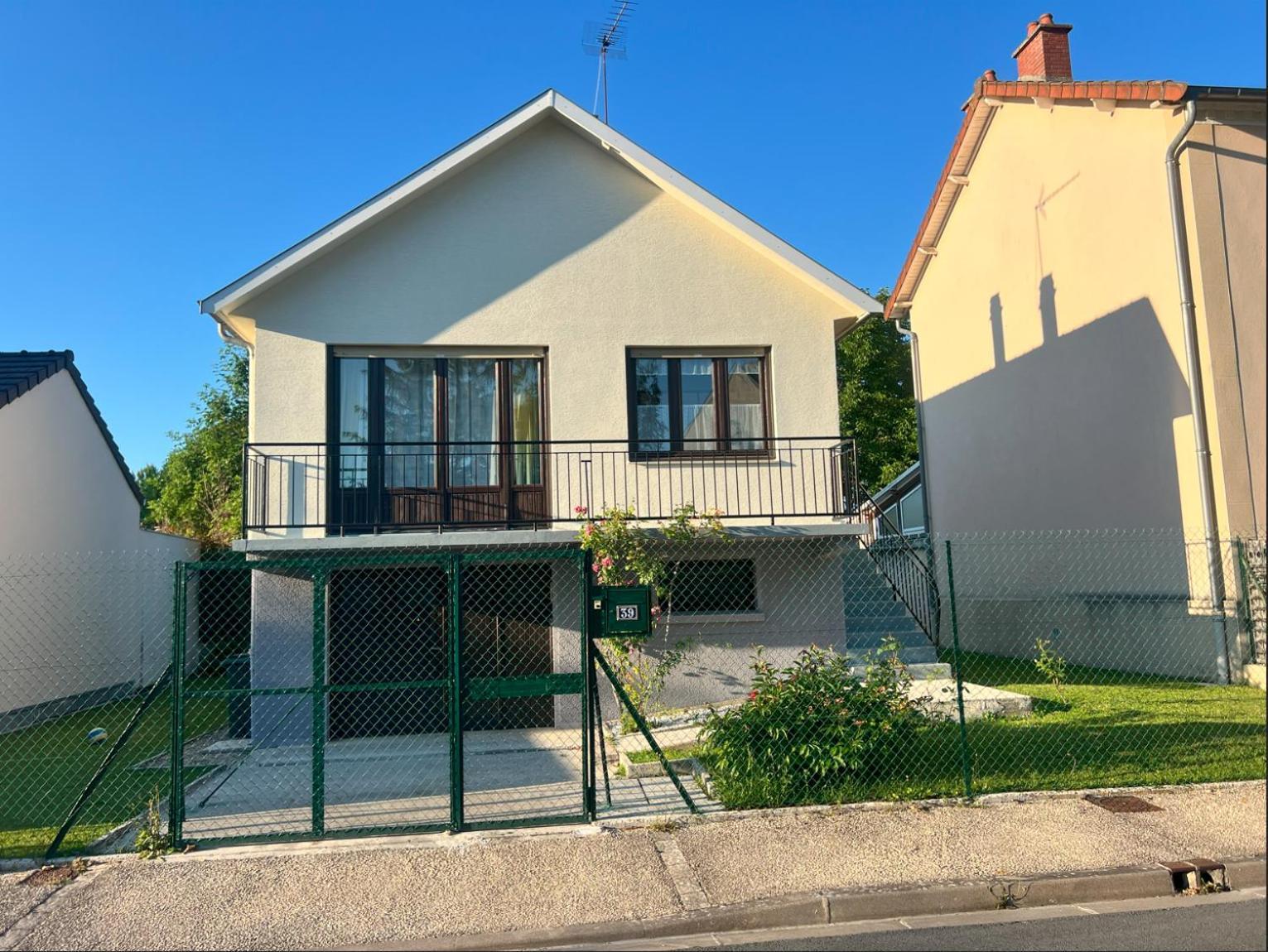 Belle Maison Avec Jardin ! Bezannes エクステリア 写真